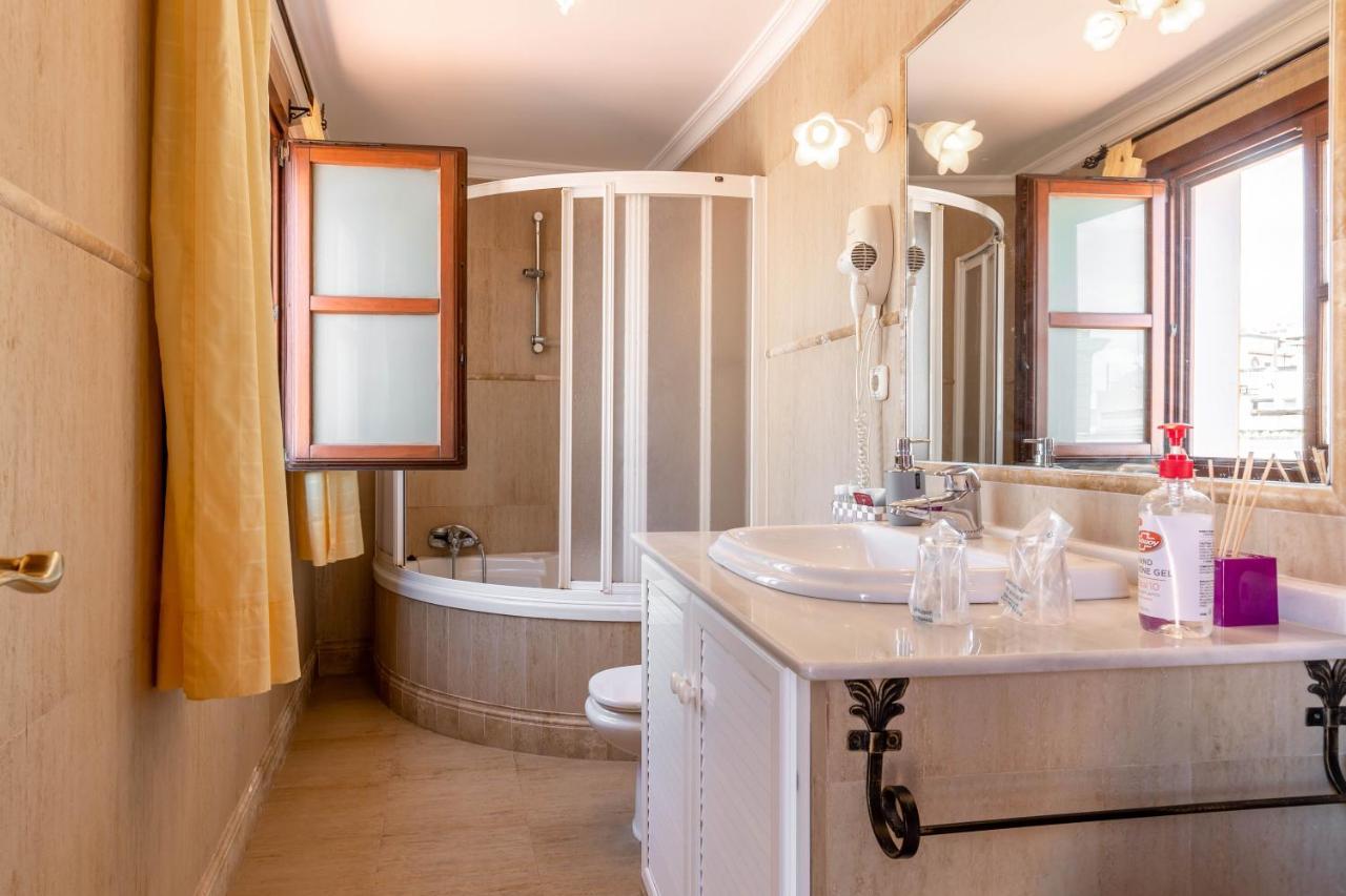 Apartamentos Trujillo Tarifa Eksteriør billede